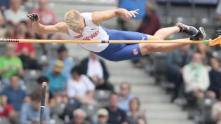 Overbevisende av Sondre og Karoline