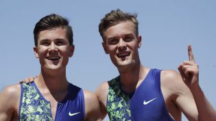 Yngstebror Ingebrigtsen med ellevill 1500 meter, rett bak norsk rekord