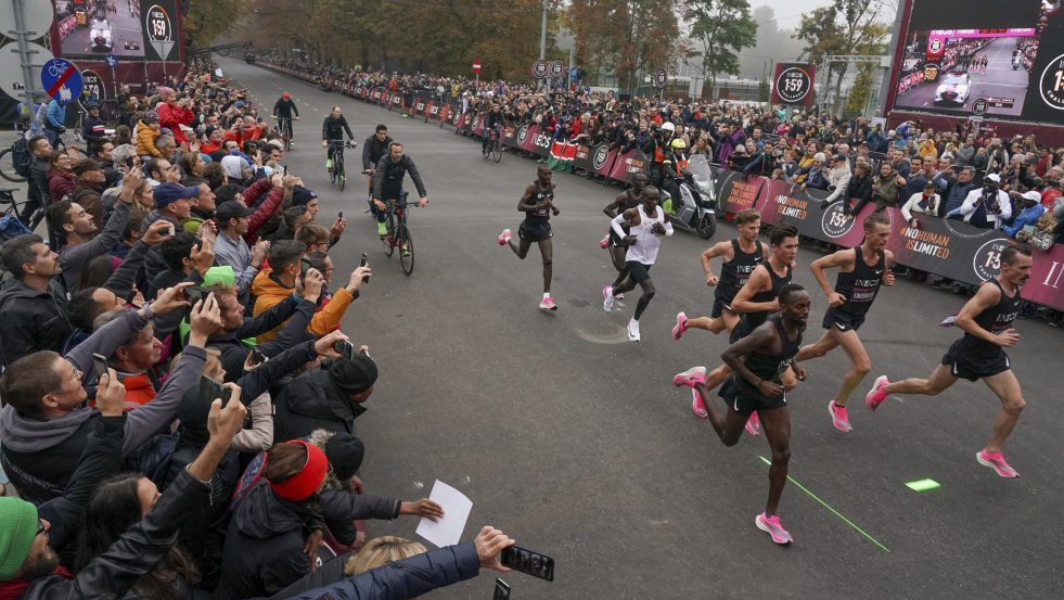 Ingebrigtsen-brødrene om maratoneventyret: – Helt vilt å ha vært med på