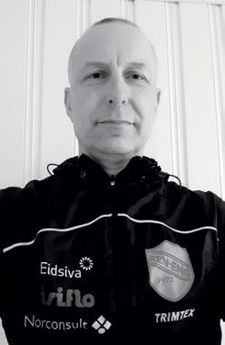 TRENER: – Håvard Østgård og jeg satte oss ned forrige vinter, og laget et treningsprogram i friidrett til Ingeborg, sier Ren-Eng-leder Dag Meli. FOTO: PRIVAT