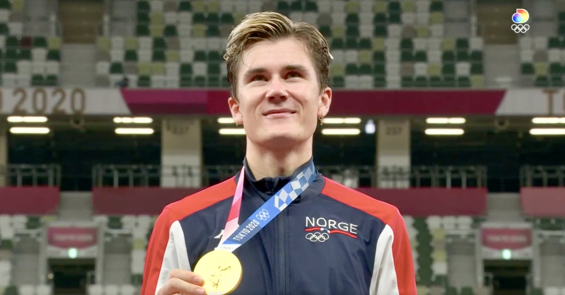 20 år og OLYMPISK MESTER – fikk gave av Cheruiyot!