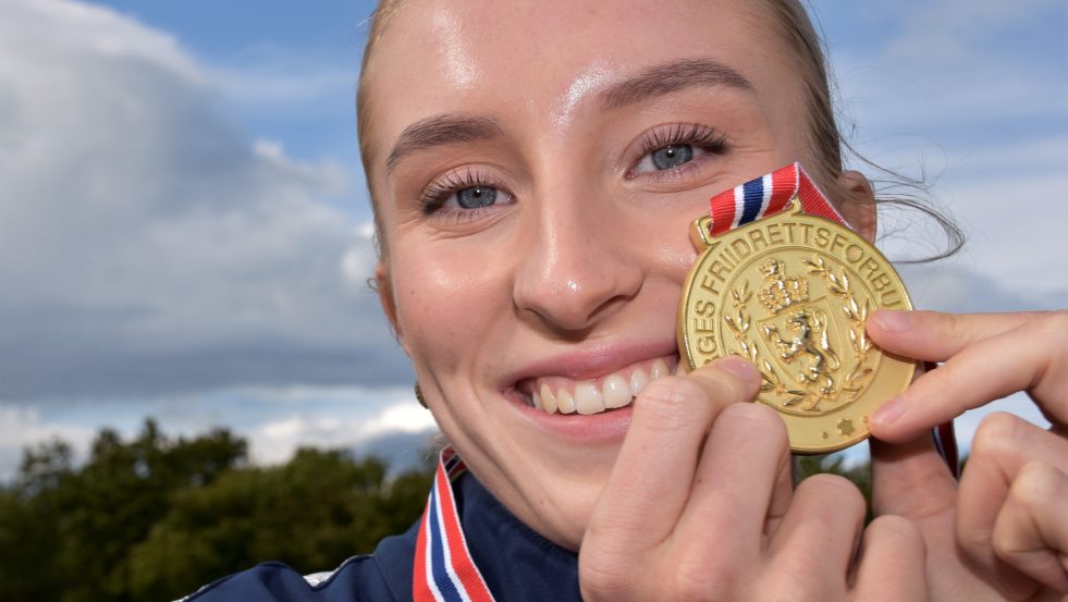 Ida Andrea Breigan (19) bare fire centimeter bak Berit Berthelsens norske innendørsrekord fra 1967